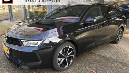Gebruikt 2025 Opel Astra Business Edition Stationwagen | € 28.950 (Eerlijke prijs)