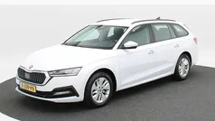 Wit Gebruikt 2021 Skoda Octavia Business Line Stationwagen | € 19.850 (Eerlijke prijs)