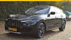 Zwart Gebruikt 2019 Maserati Levante GranLusso SUV | € 67.955 (Eerlijke prijs)