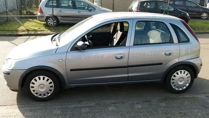Occasion Opel Corsa Enjoy 75 PK (55 kW) 2004 Hatchback