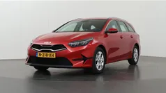 Rood Gebruikt 2022 Kia Ceed Stationwagen | € 17.935 (Eerlijke prijs)