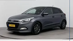 Grijs Gebruikt 2017 Hyundai i20 Edition Hatchback | € 11.900 (Eerlijke prijs)