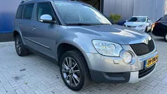 Grijs, metallic lak Gebruikt 2012 Skoda Yeti Comfort SUV | € 6.749 (Goede deal)