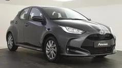 Grijs Gebruikt 2024 Toyota Yaris Hatchback | € 23.499 (Eerlijke prijs)