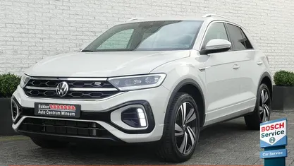 Gebruikt 2024 VW T-Roc R-line SUV | € 33.950 (Eerlijke prijs)