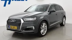 Grijs Gebruikt 2016 Audi Q7 S-Line SUV | € 34.750 (Eerlijke prijs)
