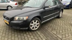 Zwart Gebruikt 2005 Volvo S40 Kinetic Sedan | € 1.150 (Goede deal)