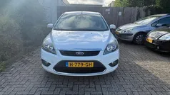 Wit Gebruikt 2009 Ford Focus Trend Hatchback | € 2.950 (Eerlijke prijs)