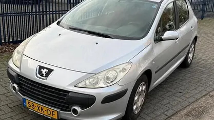 Occasion 2007 Peugeot 307 Hatchback | € 1.945 (Eerlijke prijs)