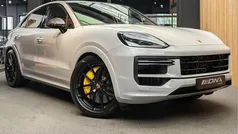 Grijs Gebruikt 2024 Porsche Cayenne Turbo E-Hybrid Sport SUV | € 214.995 (Super prijs)