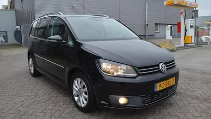 Occasion VW Touran Highline 140 PK (102 kW) 2011 MPV