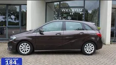 Bruin Gebruikt 2018 Mercedes B180 Business MPV | € 13.500 (Goede deal)