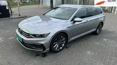 Zilver Gebruikt 2020 VW Passat GTE Stationwagen | € 20.499 (Eerlijke prijs)