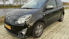 Zwart Gebruikt 2011 Renault Twingo Collection Hatchback | € 3.950 (Eerlijke prijs)