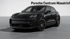 Gebruikt 2025 Porsche Macan SUV | € 118.807 (Eerlijke prijs)
