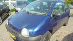 Blauw Gebruikt 2000 Renault Twingo Komfort Hatchback | € 950 (Eerlijke prijs)