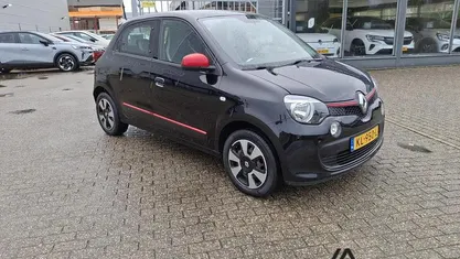 Zwart Occasion 2016 Renault Twingo Collection Hatchback | € 6.750 (Eerlijke prijs)