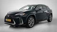 Zwart Gebruikt 2019 Lexus UX 250h Sport Line SUV | € 27.950 (Eerlijke prijs)