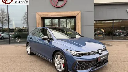 Gebruikt 2025 VW Golf VIII Style Hatchback | € 38.945 (Super prijs)
