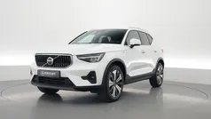 Wit Gebruikt 2022 Volvo XC40 Core SUV | € 36.900 (Goede deal)