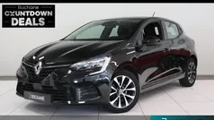 Zwart Gebruikt 2022 Renault Clio V Equilibre Hatchback | € 13.495 (Eerlijke prijs)