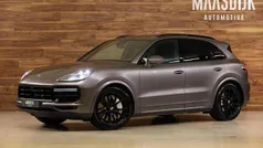 Grijs Gebruikt 2018 Porsche Cayenne Turbo Chrono SUV | € 69.740 (Super prijs)