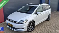 Wit Gebruikt 2016 VW Touran Highline MPV | € 16.749 (Eerlijke prijs)
