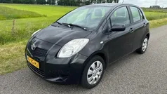 Gebruikt 2007 Toyota Yaris Sol Hatchback | € 2.349 (Eerlijke prijs)