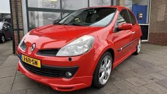 Gebruikt 2007 Renault Clio II Initiale Hatchback | € 4.250 (Eerlijke prijs)