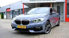Grijs Gebruikt 2020 BMW 118 Executive Hatchback | € 20.450 (Eerlijke prijs)