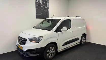 Wit Gebruikt 2020 Opel Combo Edition Van | € 9.000 (Eerlijke prijs)