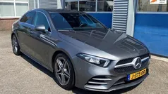 Grijs Gebruikt 2020 Mercedes A180 Business Sedan | € 25.500 (Goede deal)