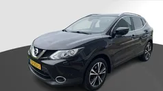 Zwart Gebruikt 2017 Nissan Qashqai Tekna+ SUV | € 14.745 (Eerlijke prijs)