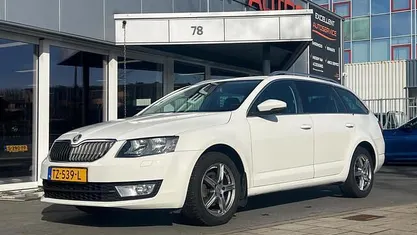 Occasion Skoda Octavia Business Line 105 PK (77 kW) 2014 Stationwagen