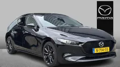 Gebruikt 2021 Mazda 3 Luxury Hatchback | € 22.895 (Eerlijke prijs)