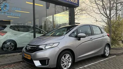 Grijs Occasion 2018 Honda Jazz Comfort Hatchback | € 13.750 (Goede deal)