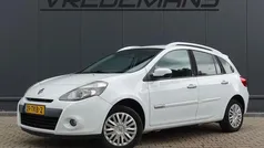 Wit Gebruikt 2012 Renault Clio GrandTour Authentique Stationwagen | € 2.450 (Goede deal)