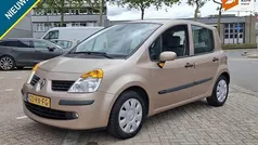 Gebruikt 2005 Renault Modus MPV | € 2.999 (Eerlijke prijs)