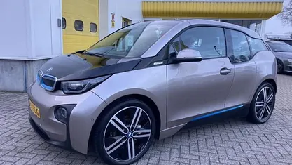 Occasion 2015 BMW i3 Hatchback | € 9.450 (Super prijs)