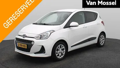 Occasion Hyundai i10 Premium 67 PK (49 kW) 2019 Wit Hatchback