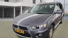 Grijs Gebruikt 2010 Mitsubishi Outlander Edition SUV | € 5.250 (Goede deal)