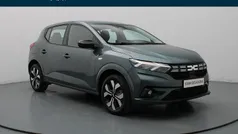 Gebruikt 2024 Dacia Sandero Journey Hatchback | € 18.990 (Eerlijke prijs)