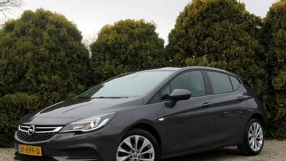 Occasion Opel Astra Edition 105 PK (77 kW) 2016 Hatchback