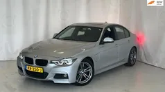 Gebruikt 2016 BMW 330e Executive Sedan | € 12.499 (Eerlijke prijs)