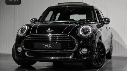Zwart Gebruikt 2015 Mini Cooper Chili Hatchback | € 16.900 (Eerlijke prijs)