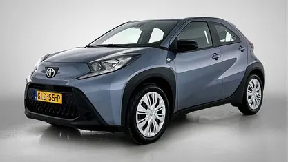 Grijs Gebruikt 2024 Toyota Aygo X Play SUV | € 21.950 (Eerlijke prijs)
