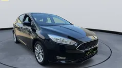 Zwart Gebruikt 2018 Ford Focus Hatchback | € 10.950 (Goede deal)