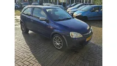 Blauw Gebruikt 2003 Opel Corsa Enjoy Hatchback | € 1.350 (Eerlijke prijs)