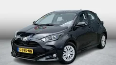 Gebruikt 2023 Toyota Yaris Hybrid Active Hatchback | € 21.499 (Eerlijke prijs)