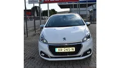 Wit Gebruikt 2019 Peugeot 208 Allure Hatchback | € 8.950 (Eerlijke prijs)